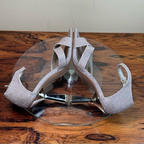 Franco Sarto Rania Ankle Strap Sandal - Picture 12 of 14